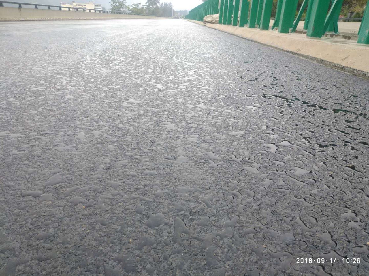 水陽高速雨后效果